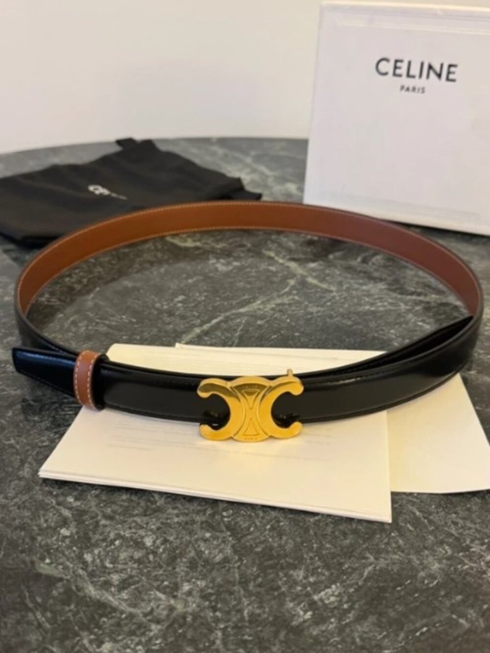 New Celine Triomphe Reversible Leather Belt - Black/Tan - 90cm - Picture 3 of 10